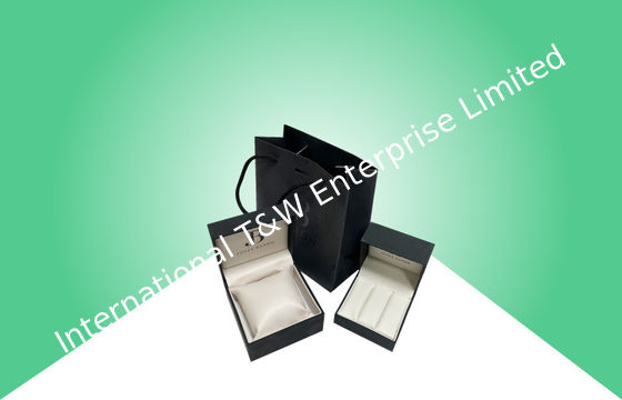 İyi bir fiyat. Parlak / Mat Laminasyon Özel Kağıt Alışveriş Çantaları CMYK / Pantone Baskı Rengi çevrimiçi