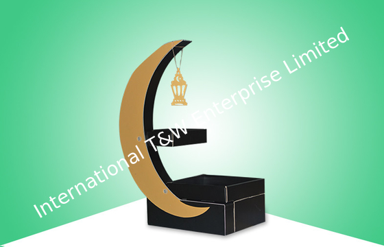 İyi bir fiyat. Eye-catching Cardboard Display Moon Shape Model With Shelf for Selling Kids Candy çevrimiçi